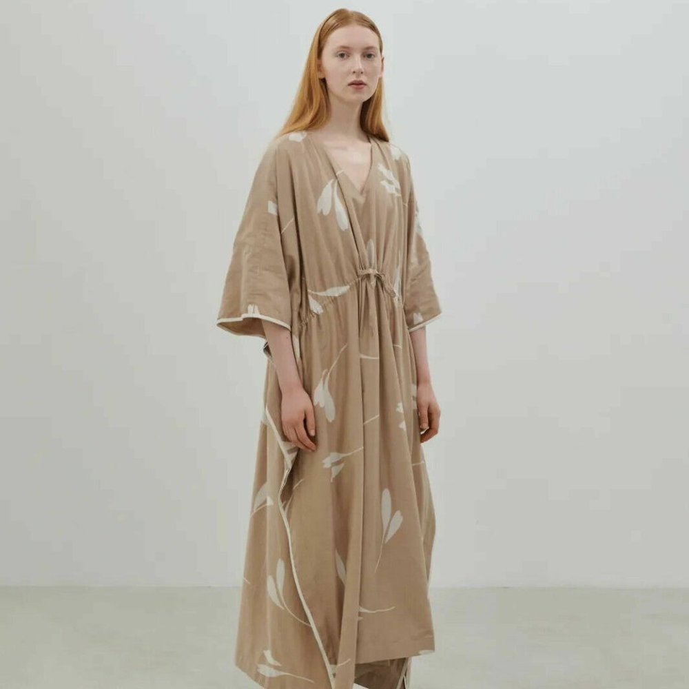 Skall Studio Seville Kaftan Beige Floral Printed Oversized S & M